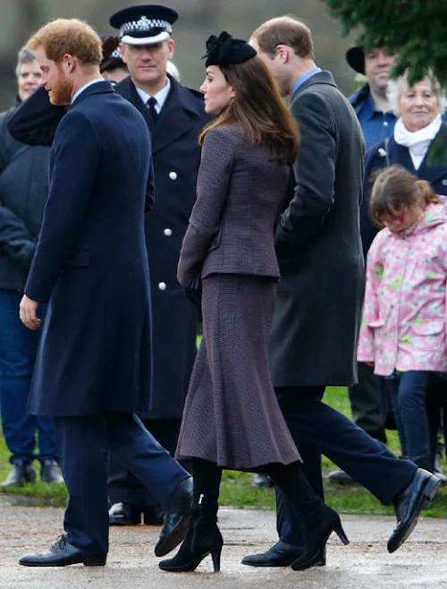 Queen Elizabeth II, Catherine, Duchess of Cambridge and Prince William, Duke of Cambridge, Prince Harry, Prince Charles, Prince of Wales, Sophie, Countess of Wessex and Lady Louise Windsor, James, Viscount Severn, Vice Admiral Sir Timothy Laurence, Prince Philip, Duke of Edinburgh and Princess Anne, Zara Phillips and Mike Tindall