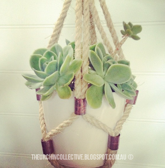 10 Easy Macrame Plant Hanger Projects| DIY Projects, Macrame, Macrame DIY, Macrame DIY Projects, Macrame Plant Hanger, Macrame Knots, DIY Home Decor, Home Decor Ideas, Popular Pin