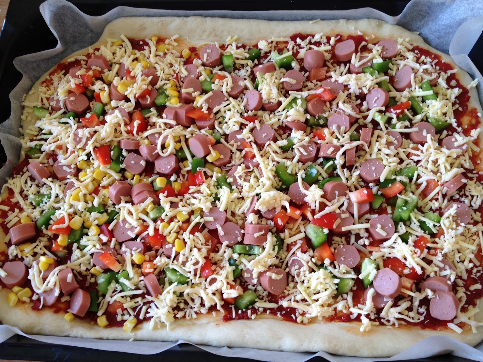 kuzeyde bir yer ekmek makinası ile pizza