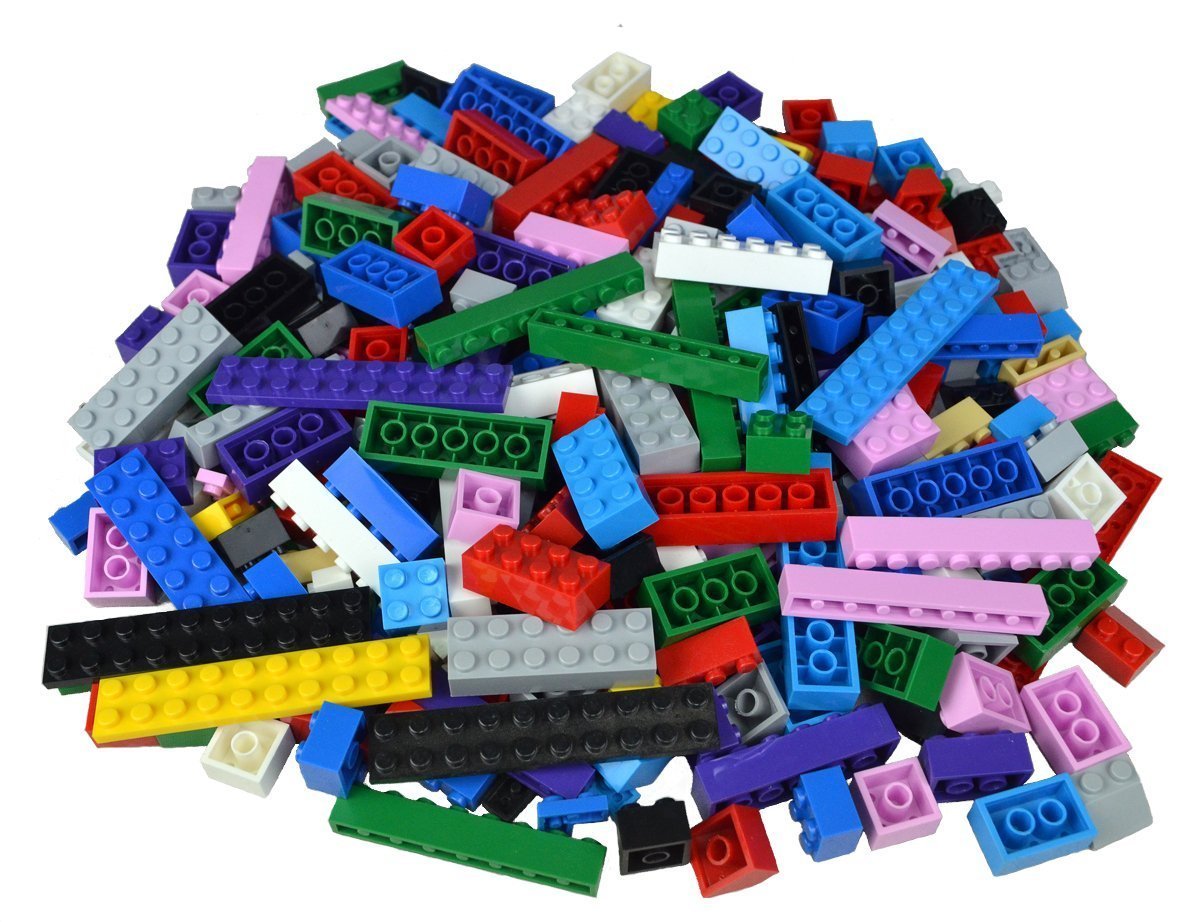 Oma Loves U! 1000 Piece Building Bricks Compatible with Lego 