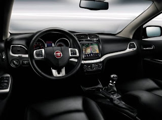 2012 Fiat Freemont Pictures