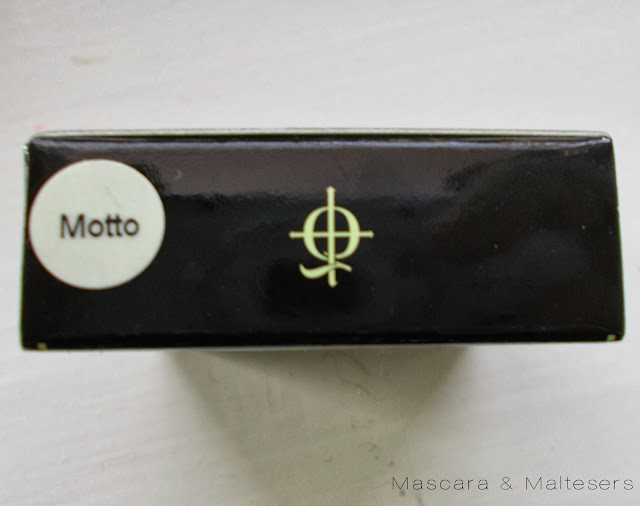 Illamasqua Brow Cake in Motto