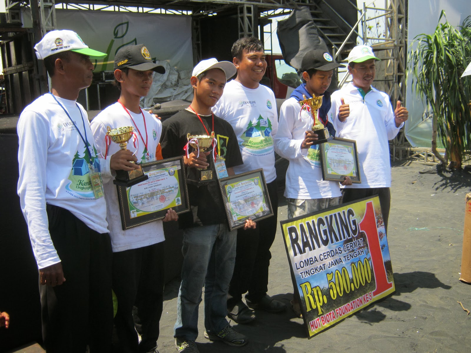 SMAN 11 Semarang, Rangking 1 Lomba Cerdas Cermat