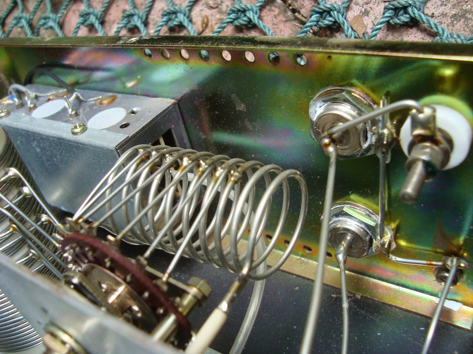 RADIO SELLER: Daiwa CNW 419 HF Antenna Tuner ( SOLD )