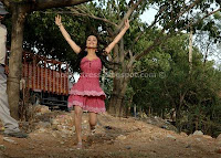 Telugu, actress, arya, deep, thigh, show