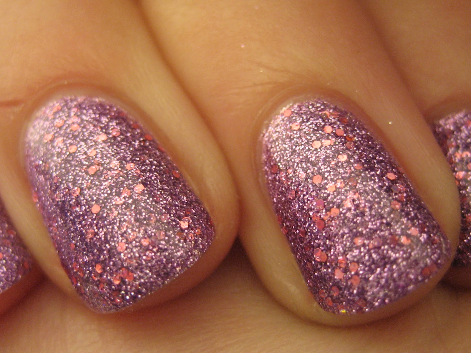 Light Pink and Dark Pink Glitter Nails - wide 11