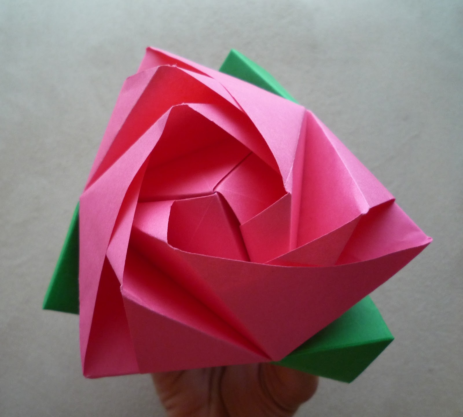 Creaciones en Origami Cubo Flor / Flower Cube