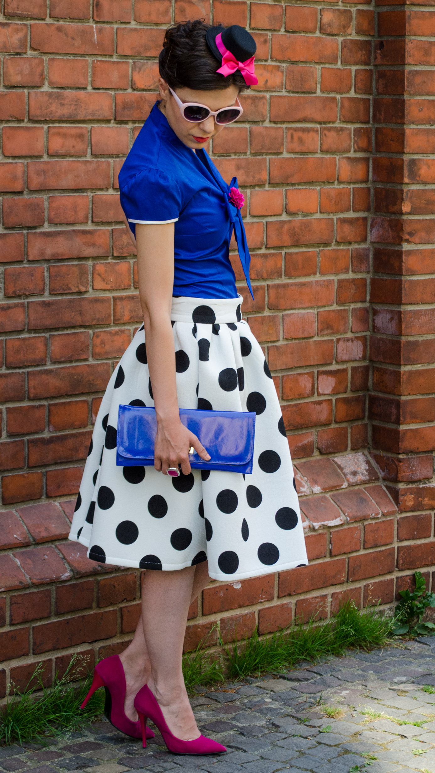 sheinside skirt big dots blue shirt fuchsia heels little topper hat clutch pink glasses wedding attire