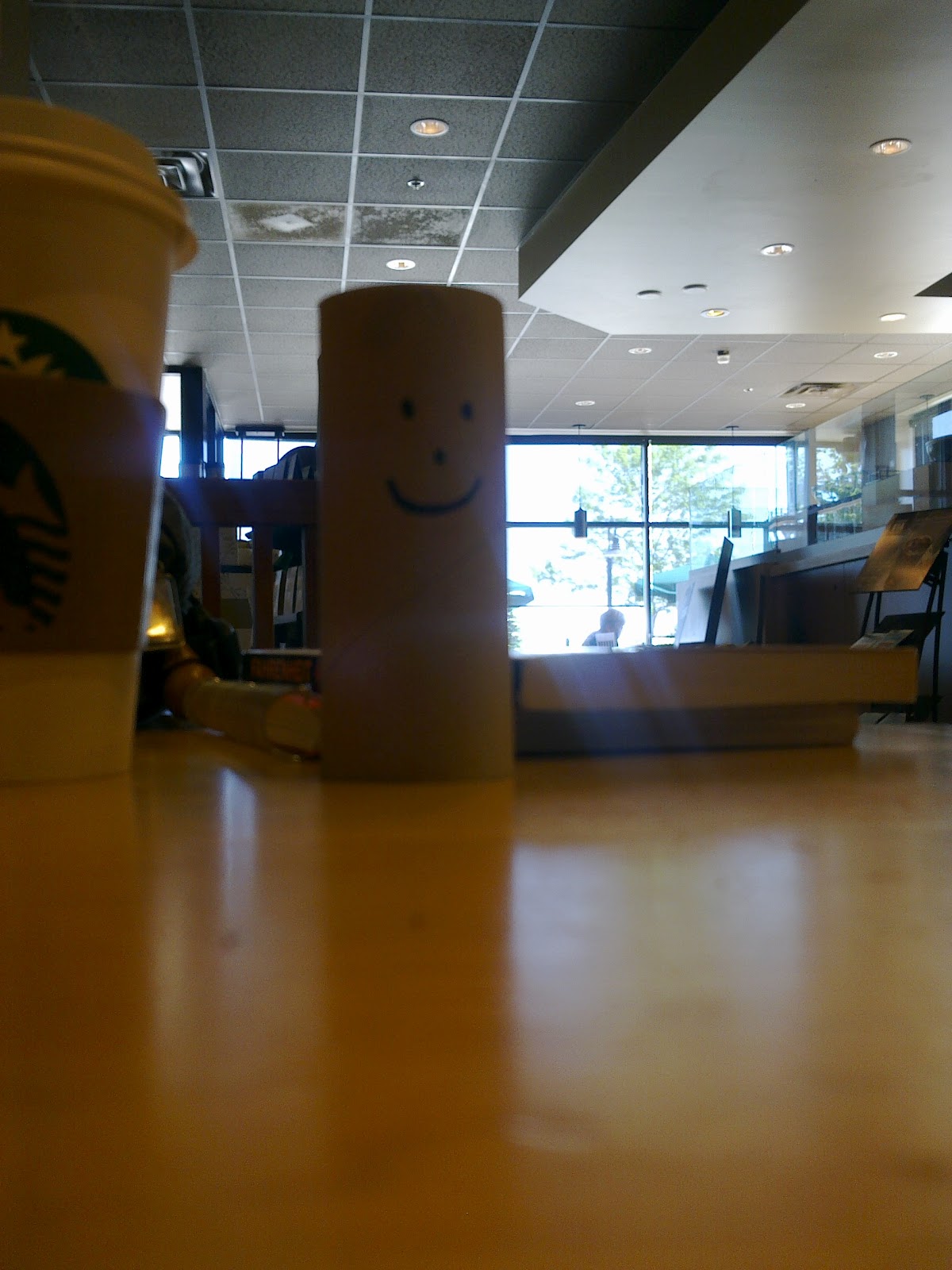 Ollie the Traveling TP Roll Starbucks Elgin (Randall Road)