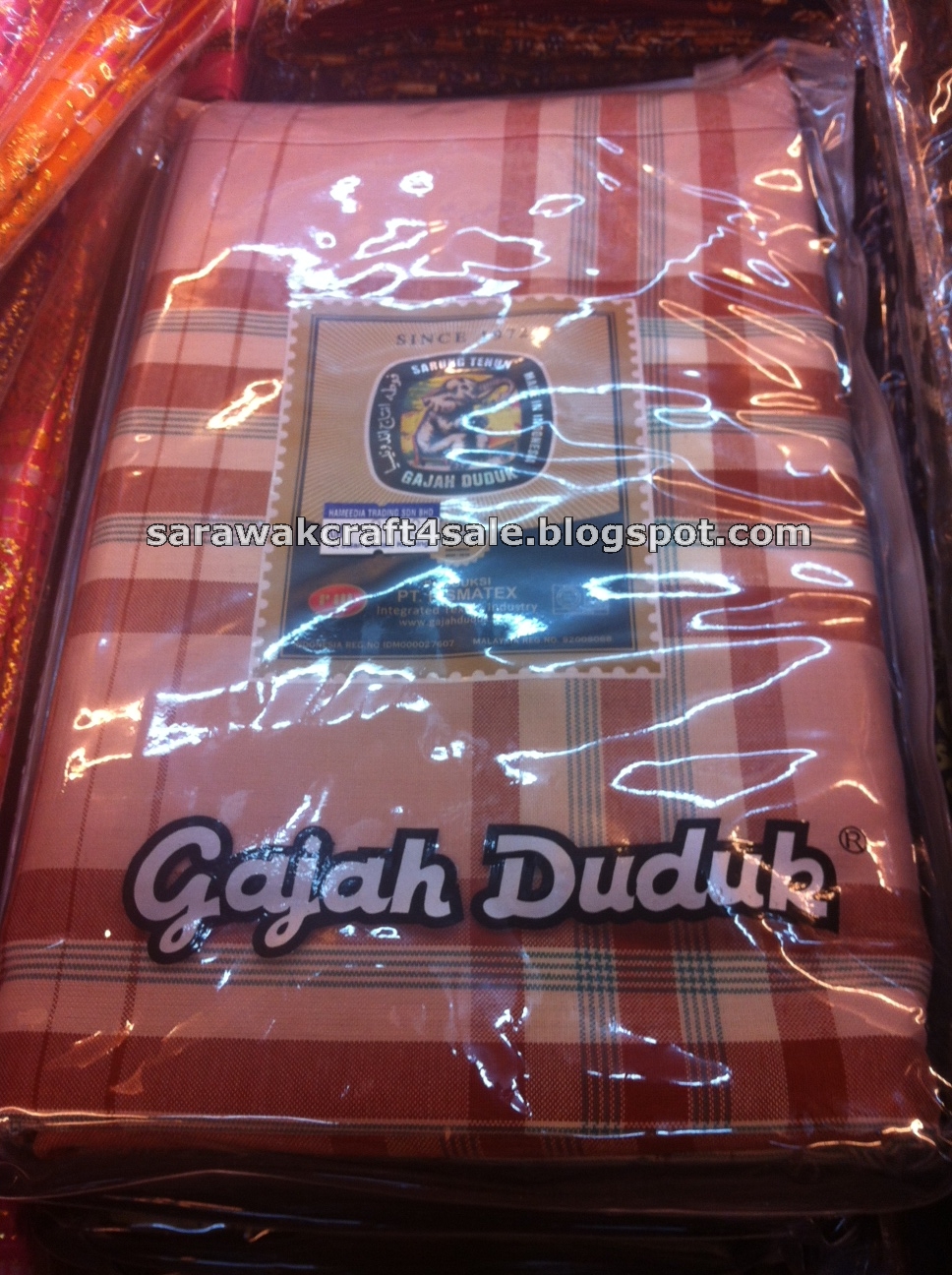 Borneo Craft For Sale: Kain Sarung - Gajah Duduk - RM24.90