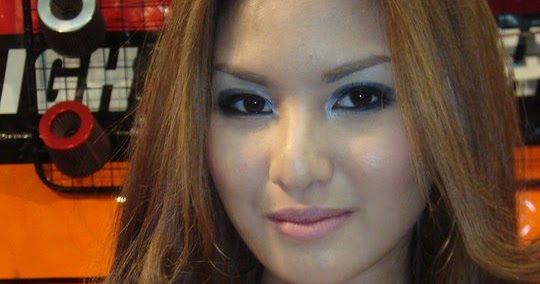The Iskandaloso Group - Filipina Beauties: Abby Poblador