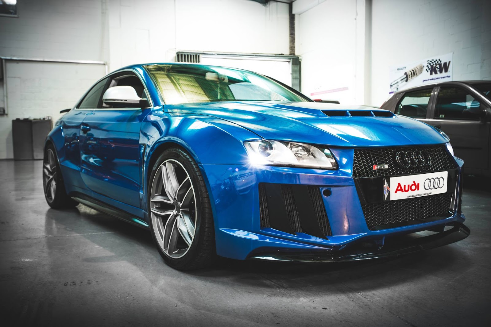 Audi RS5 Quattro от Xclusive Customz