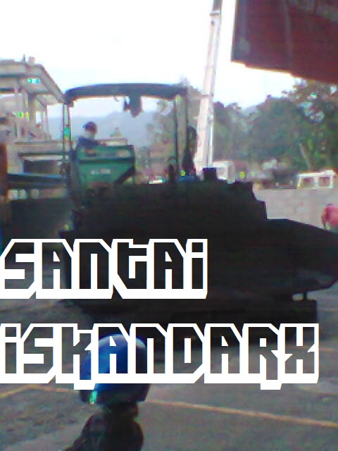 iskandarx.blogspot.com,santai,Balik Pulau,Flat ijau,Simpang 4,Penurapan tar baru di dalam Flat Ijau