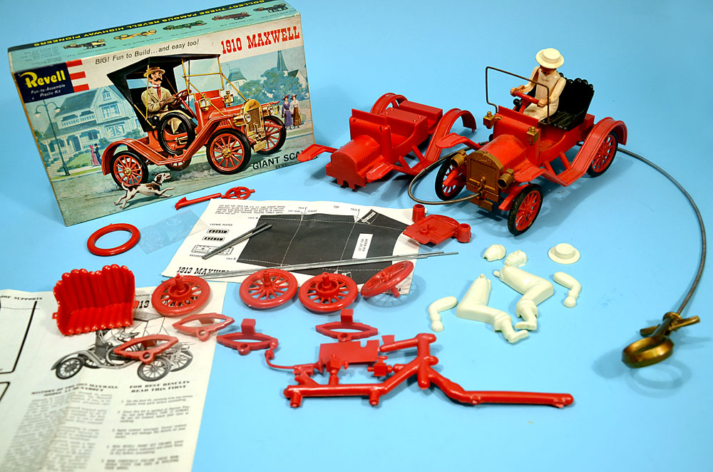 Scale Model News EARLY REVELL MAXWELL CAR KIT A TRIBUTE TO FAMED US