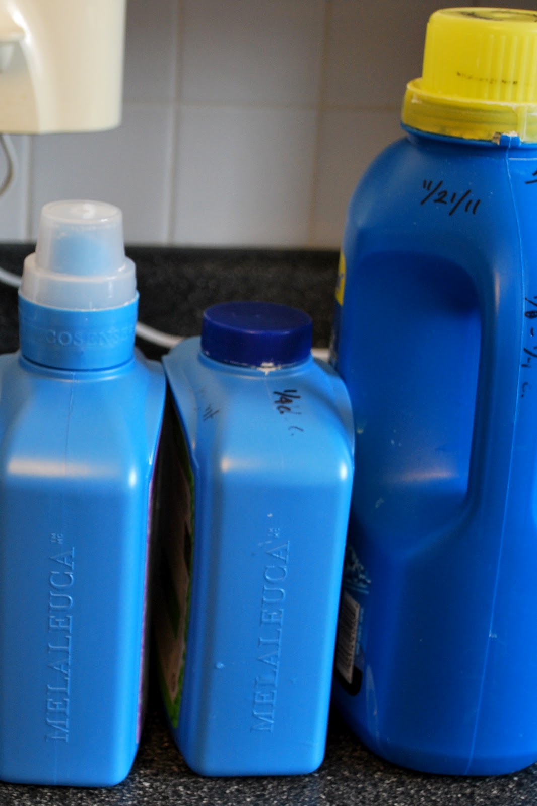 2 Shelles CHAT Homemade Laundry Detergent CLEANS UP!