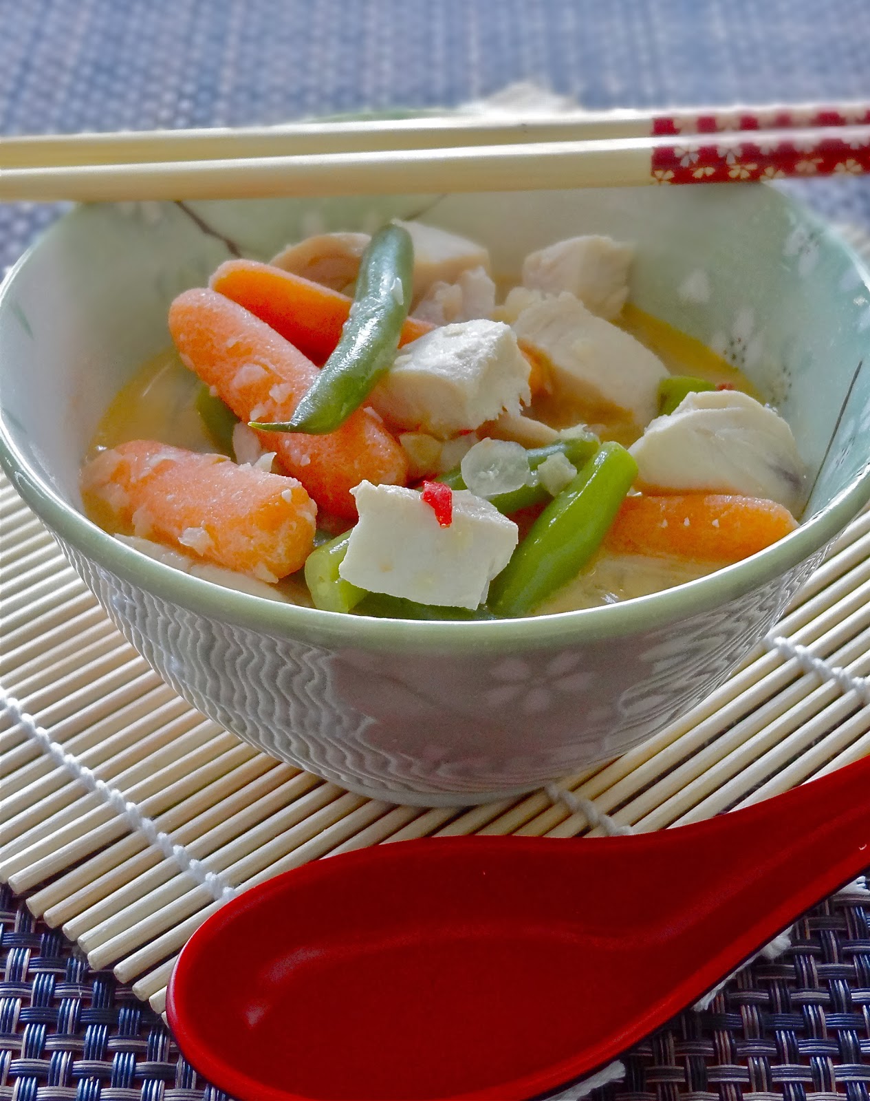Mahimahi curry laksa