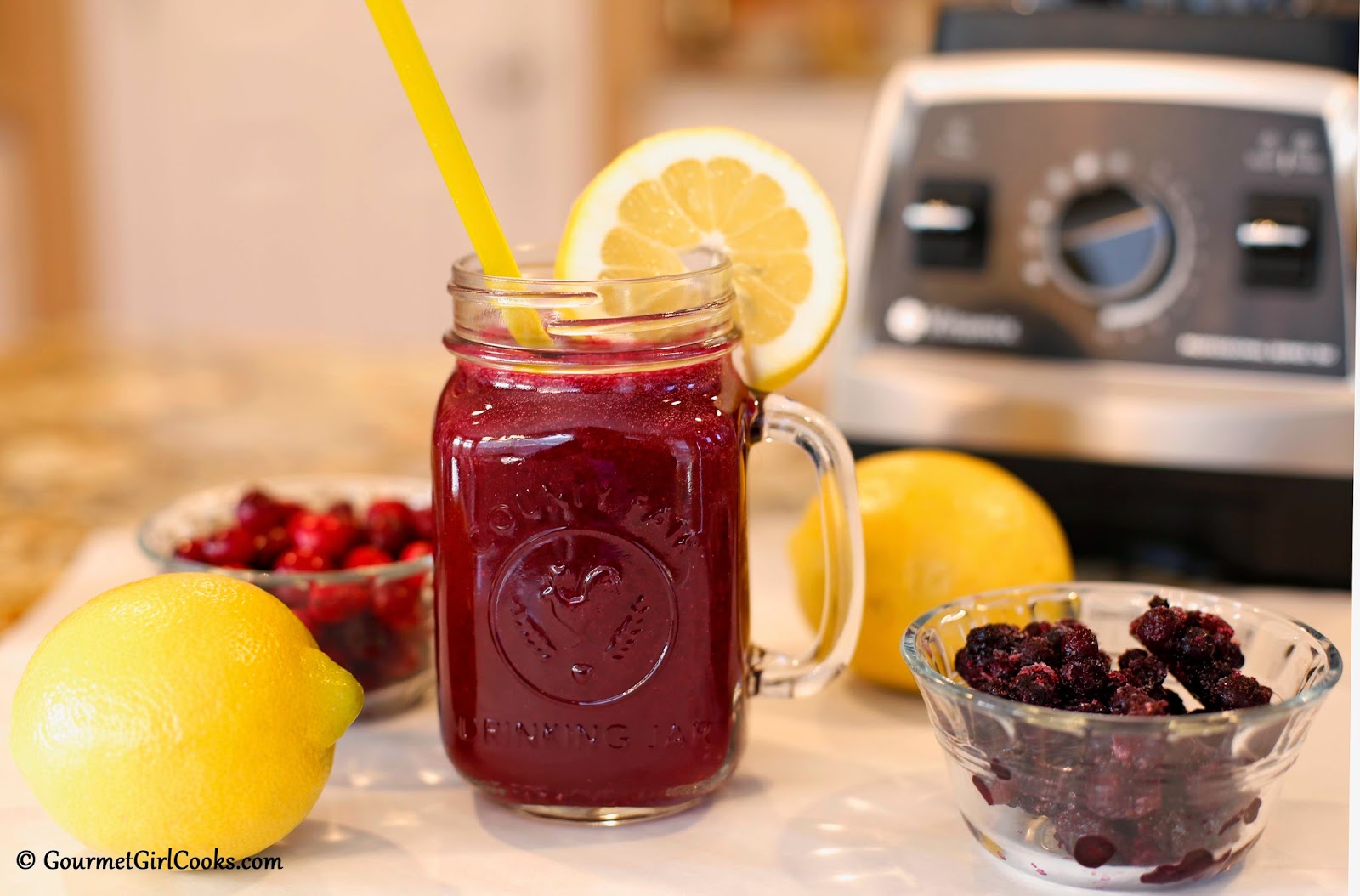 Gourmet Girl Cooks Low Carb LemonBerry Juice Refreshing & Packed w