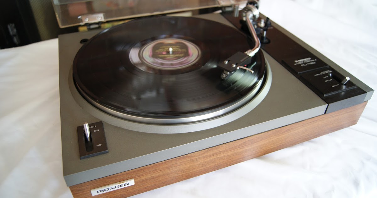 Audioless Winnipeg Group! Pioneer PL112D Turntable