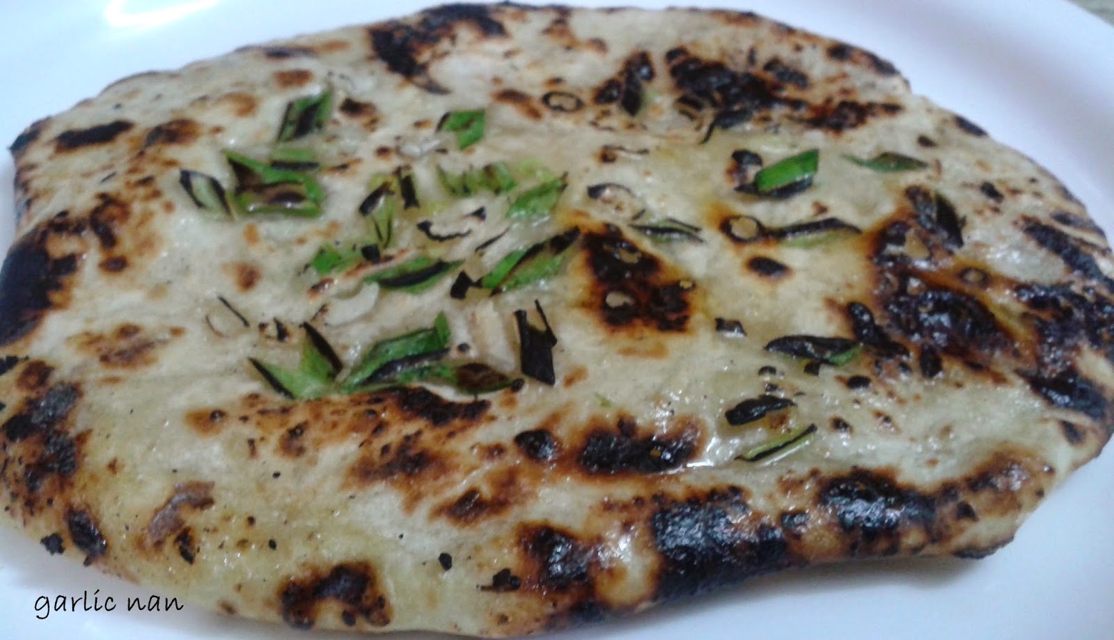 http://www.paakvidhi.com/2015/04/home-made-garlic-naan.html