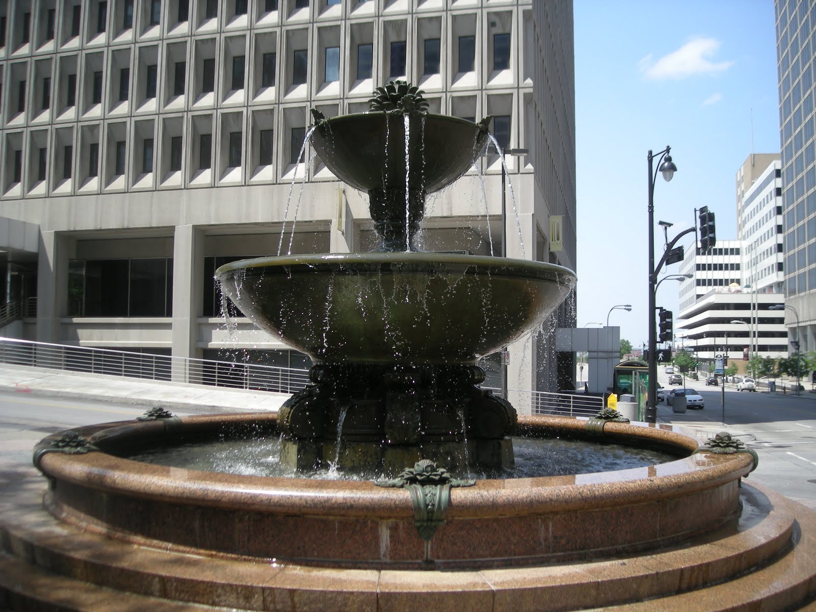 Cutting Coupons in KC Kansas City Tour of Fountains Downtown Fountains