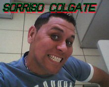 SORRISO COLGATE