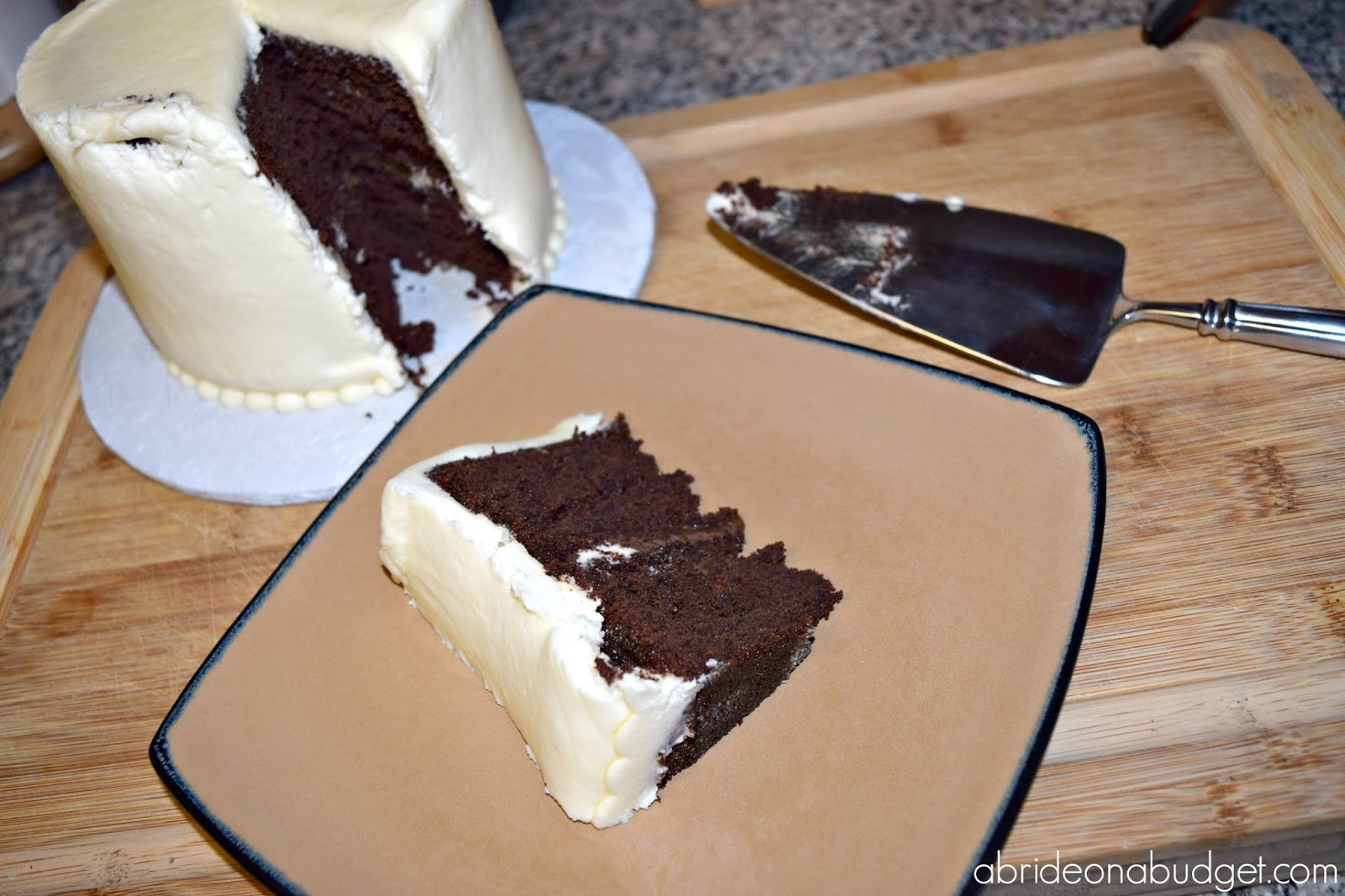 one year anniversary cake