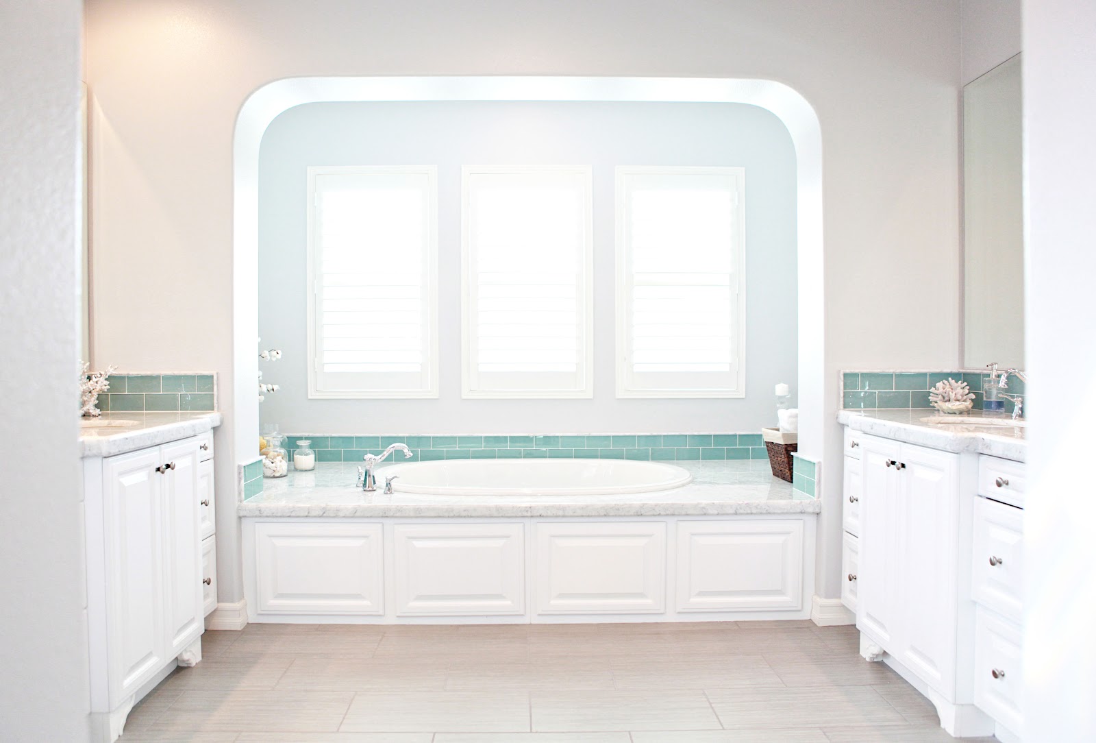 always swell bathroom builtins