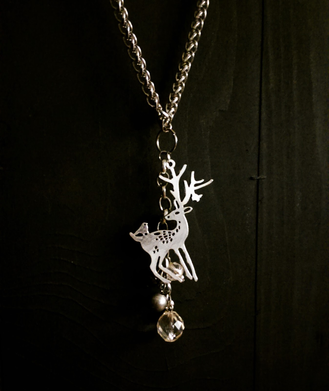 FotoBella Basic Grey Juniper Berry Deer Charm Necklace