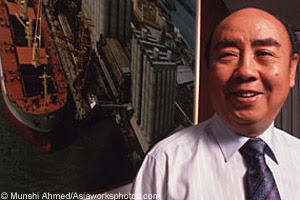 http://1.bp.blogspot.com/-DUw4Sr41ioU/Tp-N9a_gUEI/AAAAAAAAAGI/WFCDRwALi_o/s1600/sudono+salim.jpg
