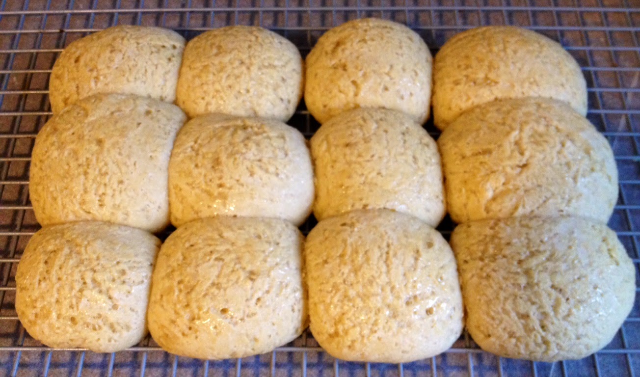 J Bird Baker Delightful Honey Yeast Rolls