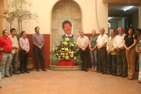 HOMENAJE A COLOSIO