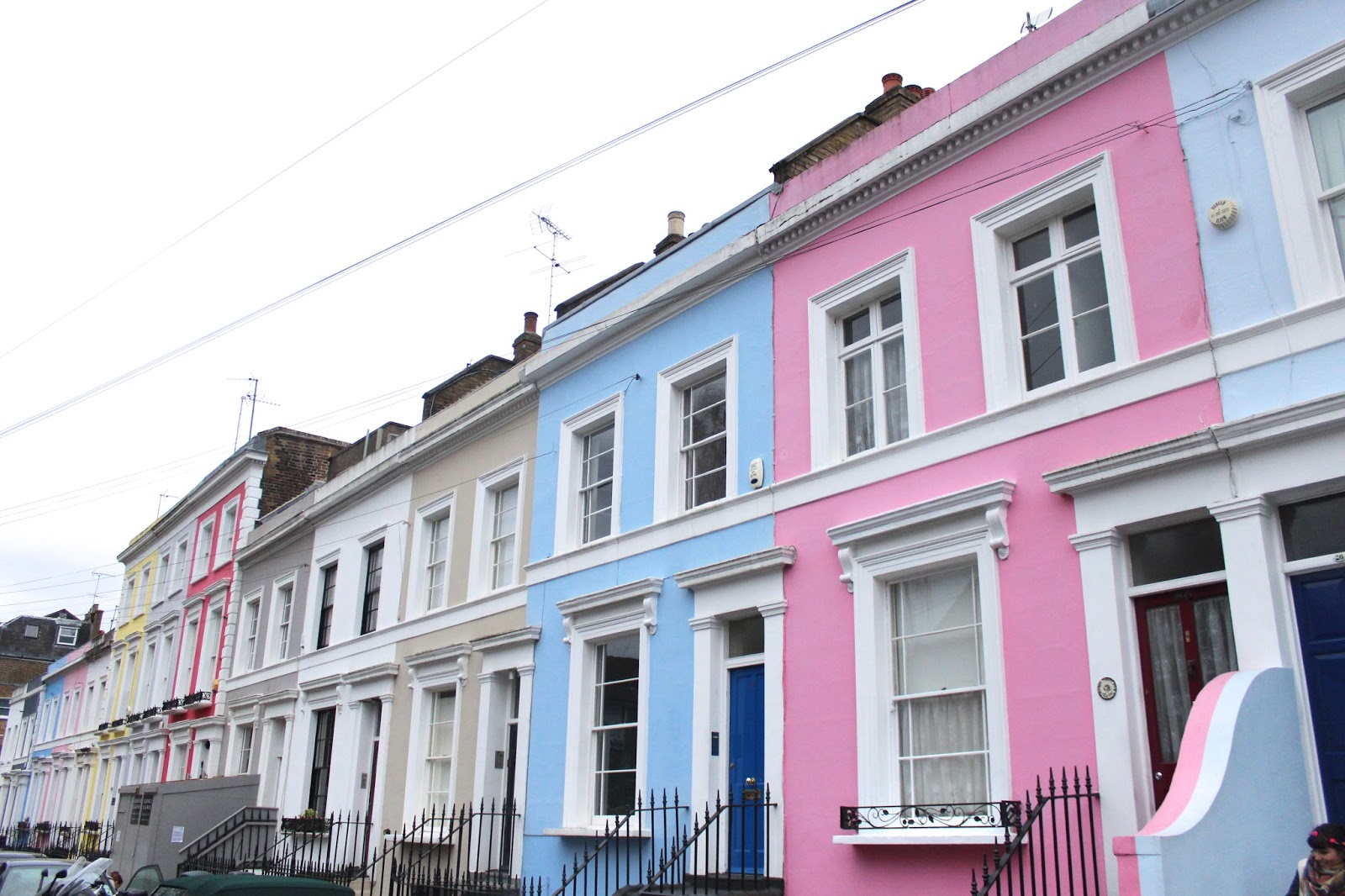 nottinghill london colorful houses
