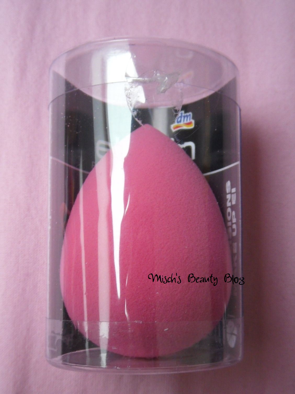 Misch's Beauty Blog Review Ebelin Makeup Egg (Beauty Blender)