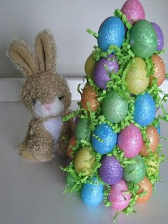 Topiario de huevos.Pascua. Topiario+arbol+de+cascaras+de+huevos+para+pascua+manualidades+decorar