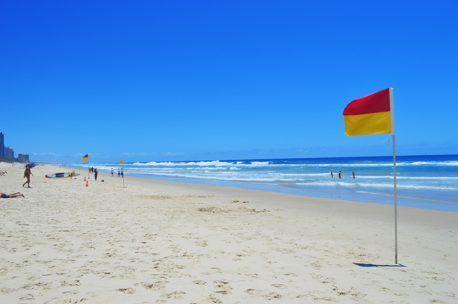 Travaround Surfers Paradise Gold Coast
