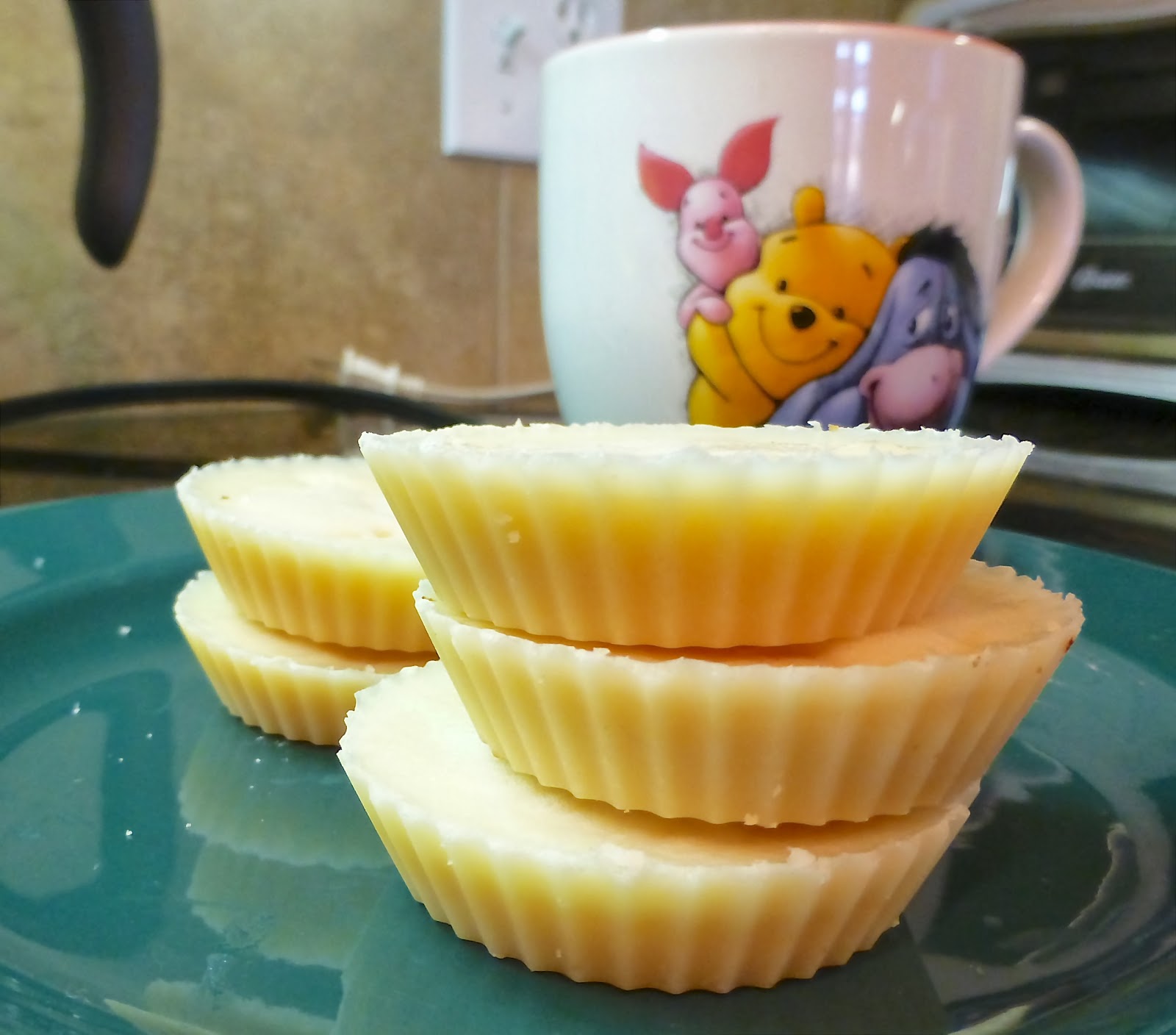 Pure and Simple Nourishment : White "Chocolate" Dessert Cups (SCD