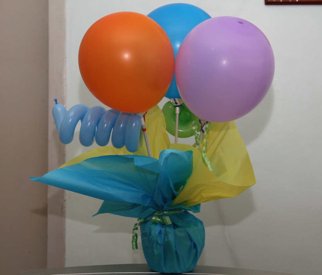 Party Diy Christening Favors Balloons And Cake