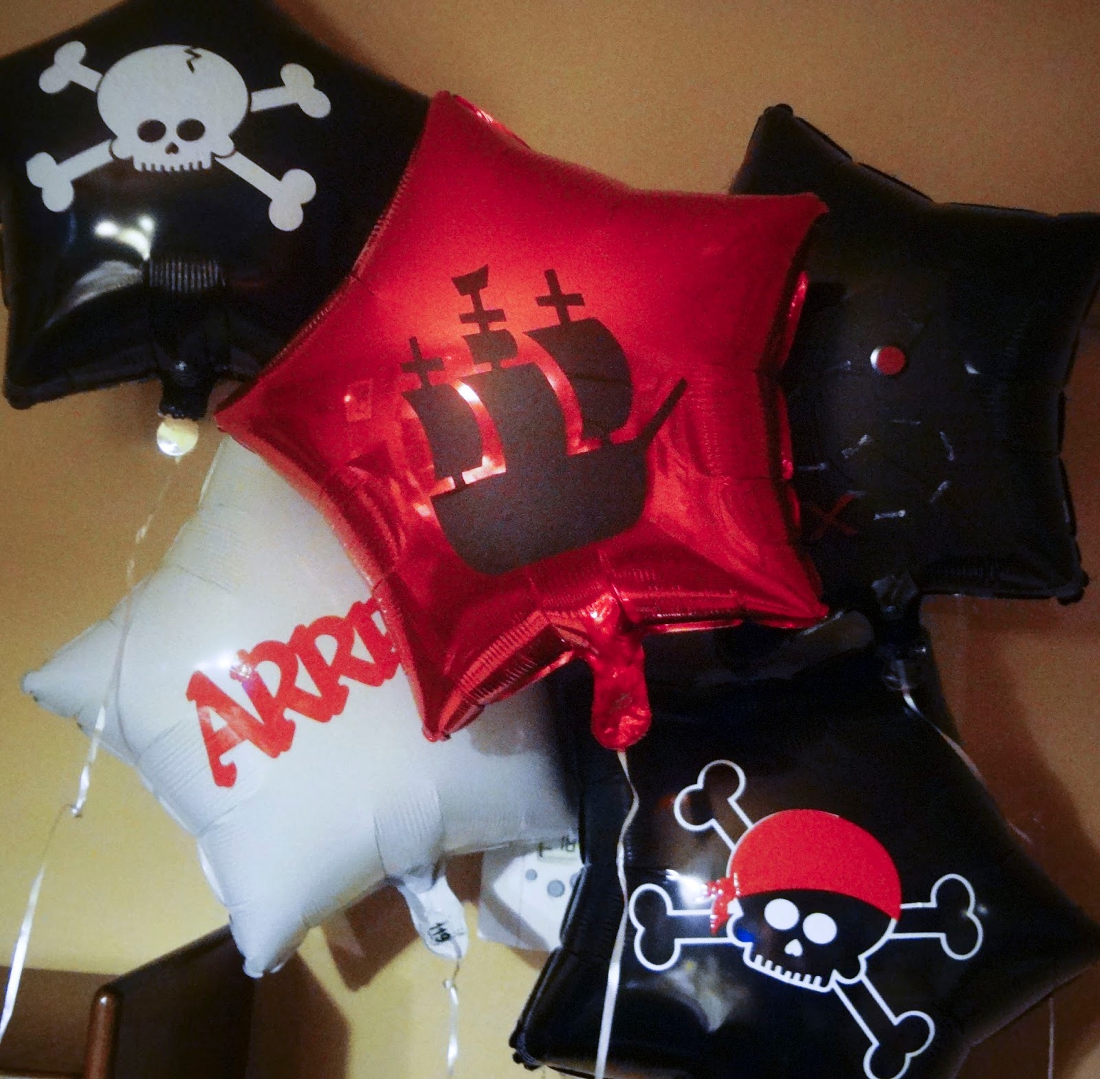 Jilliene Designing Decorating Mylar Balloons with Vinyl