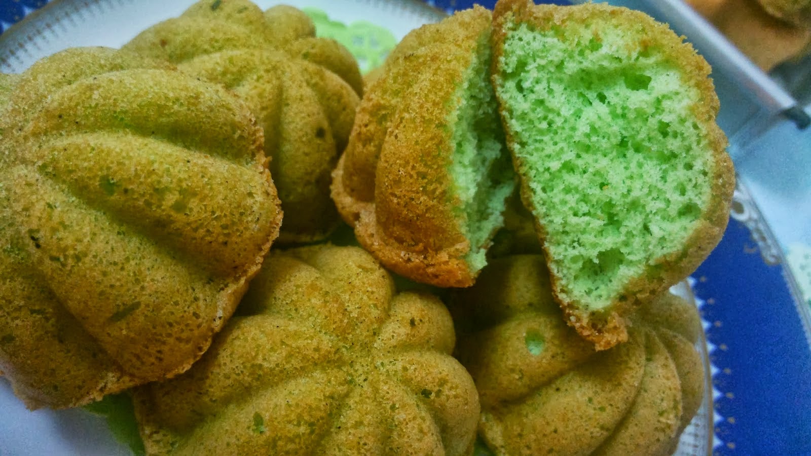 Bahulu Pandan Wangi Dan Gebu Resepi Sheila Rusly