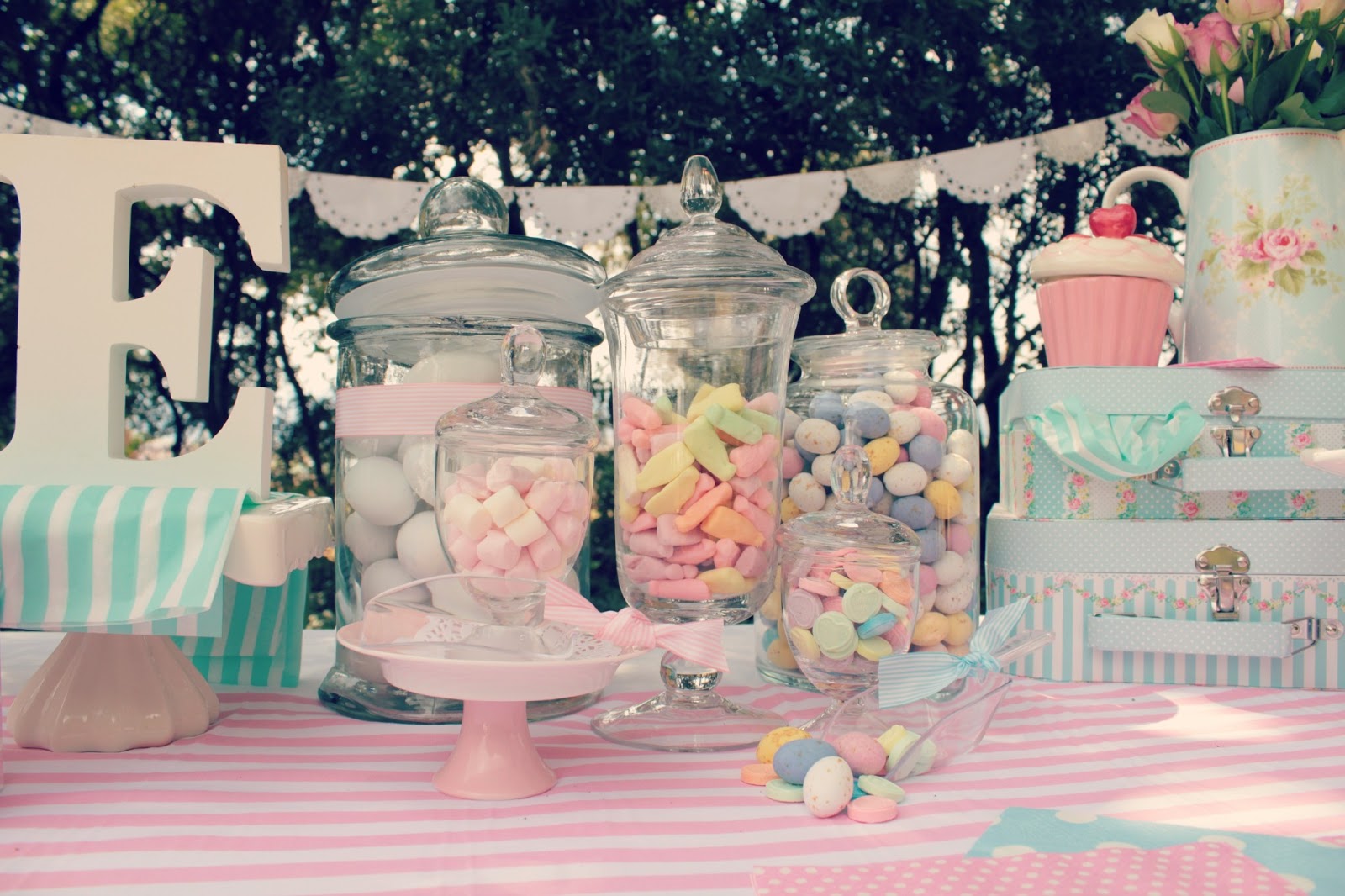 Just Darling: Easter Candy Table