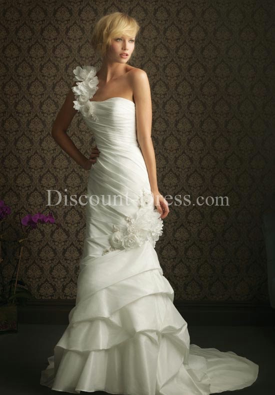 Mermaid One-Shoulder Floor Length Attached Silk-like Taffeta Wedding Dress