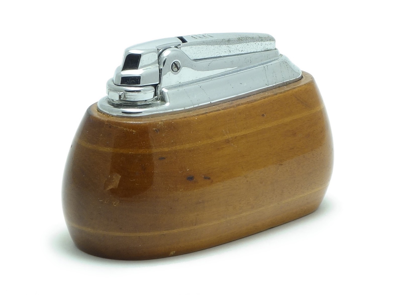 Table lighters collectors' guide Ronson Varaflame Claridge, Wood, 1966