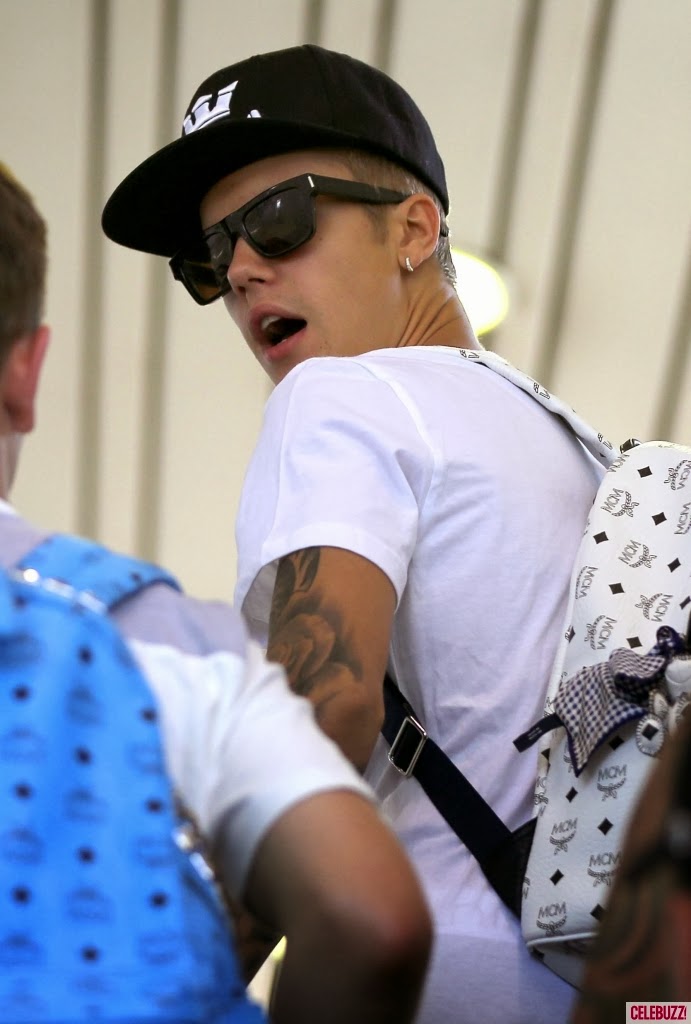 M&D Justin Bieber Swag So Mean (ft. Yung Rekz) (lyrics)