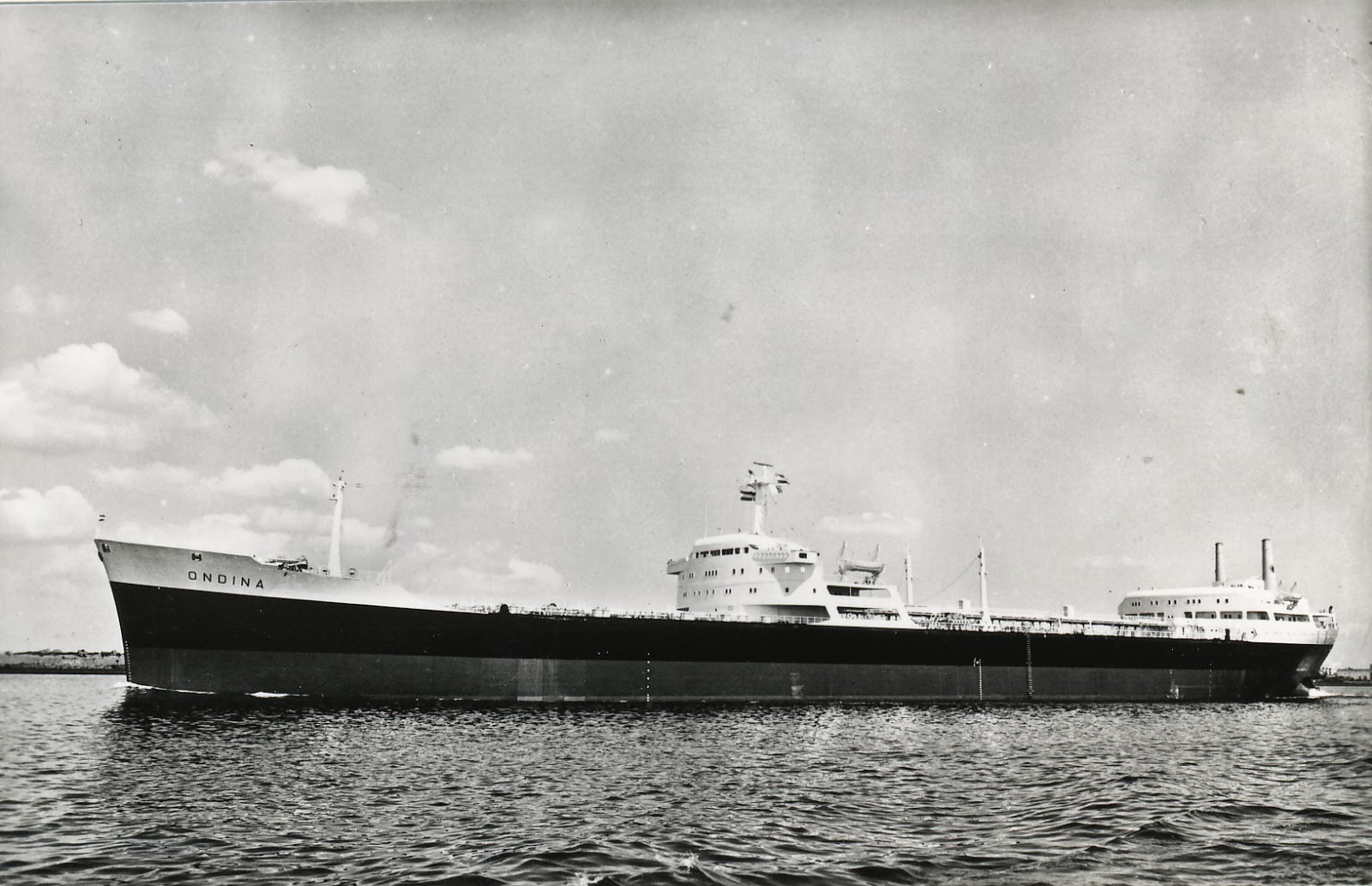 'ZIEN EN WETEN' ONDINA S.S. SHELL TANKERS B.V. (SLOT)