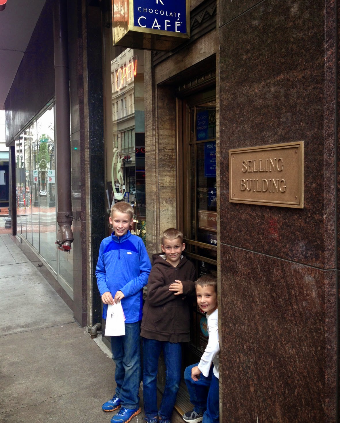 A school of fish Chocolate Factory Field Trips