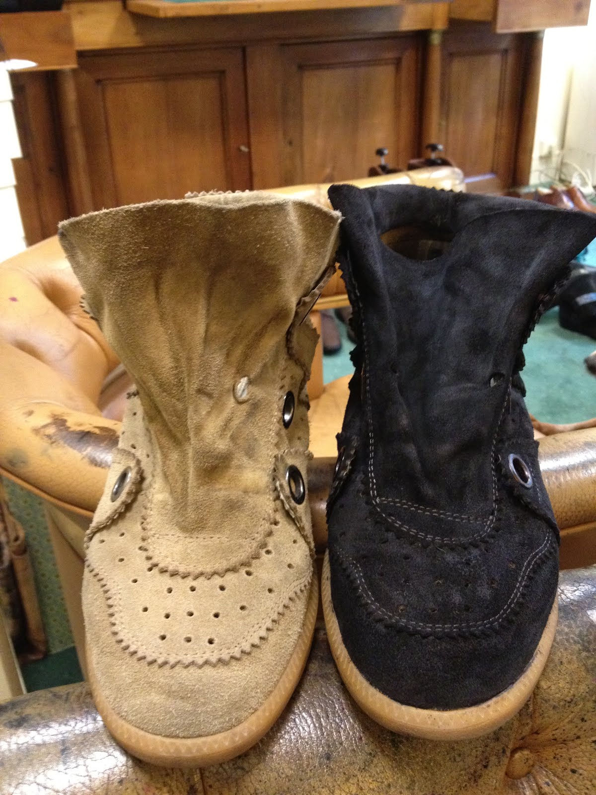 bottine en daim noir