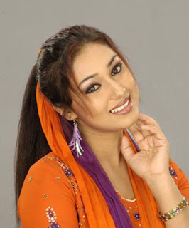 Hot News: Bangladeshi Actress Apu Biswas New Photo Collection And Profile