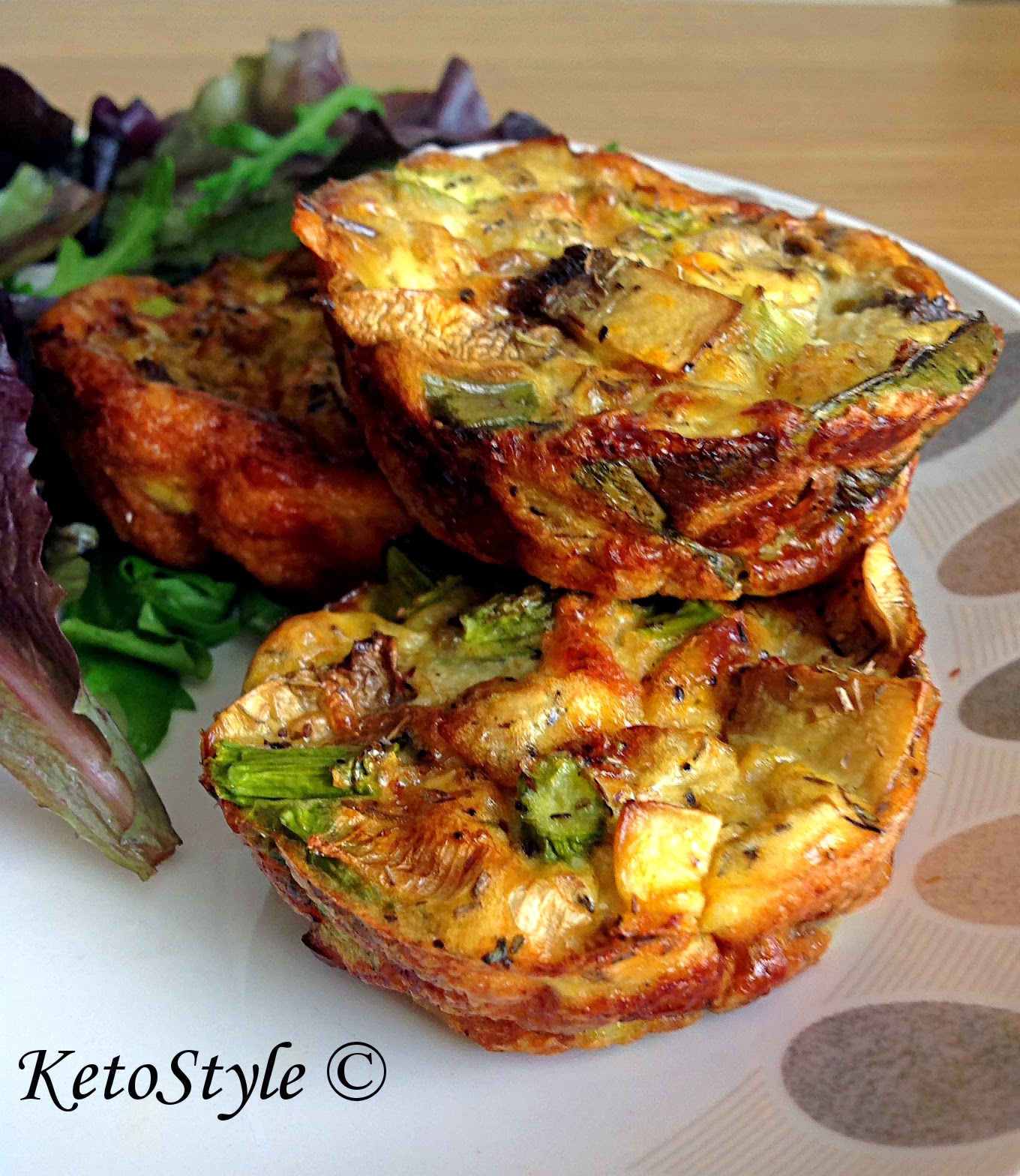 KetoStyle Mini Crustless Asparagus, Mushroom & Leek Quiches.