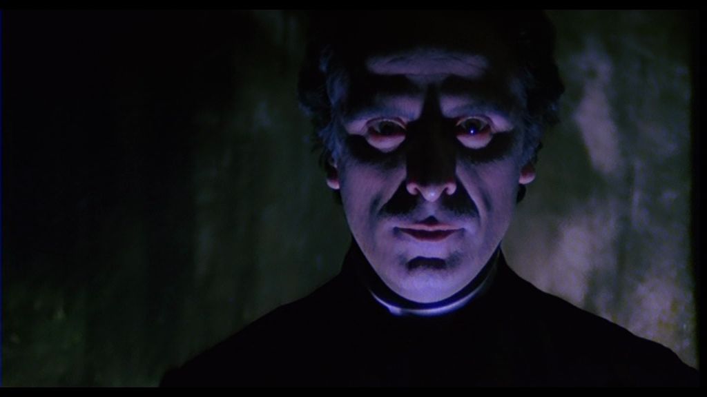 City of the Living Dead 1980 Review - horrorfreaknewscom