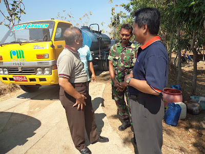 ANGGOTA KORAMIL- 14/MONDOKAN MELASANAKAN KOMSOS DENGAN PDAM KAB. SRAGEN DALAM RANGKA PENYALURAN AIR BERSIH